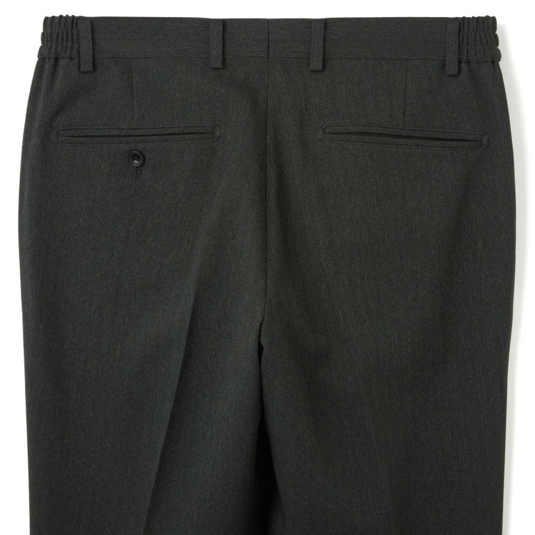 ブラックライン 【SLIM TAPERED_2】【秋冬】2釦シングルスリーピーススーツ 0タック/グリーン×シャドーストライプ/ウエストシャーリング/4S SUSTAINABILITY&ECOLOGY FABRIC/※パンツ裾上げ済仕様 緑濃色