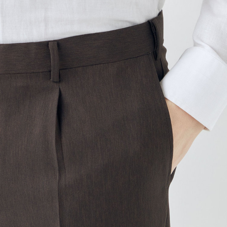 シルバーライン 【CLASSICO TAPERED】【春夏】1タックテーパードパンツ/ブラウン/ウエストムーブ仕様/4S SUSTAINABILITY&ECOLOGY FABRIC/※裾上げ済仕様 茶中間