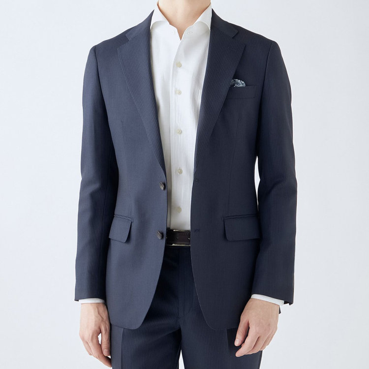 SUIT SELECT　アウトレット 【WEB限定/OUTLET/汚れ・キズ等有】【CLASSICO TAPERED】【秋冬】2釦シングルスーツ 1タック/ネイビー×ストライプ/super extra fine merino wool Raymond/※裾上げ必要 紺中間