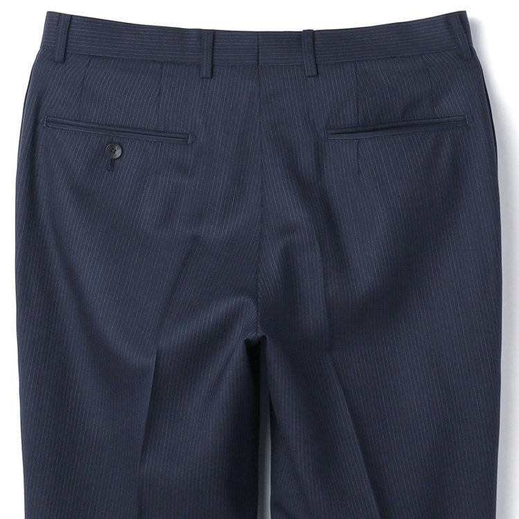 SUIT SELECT　アウトレット 【WEB限定/OUTLET/汚れ・キズ等有】【CLASSICO TAPERED】【秋冬】2釦シングルスーツ 1タック/ネイビー×ストライプ/super extra fine merino wool Raymond/※裾上げ必要 紺中間