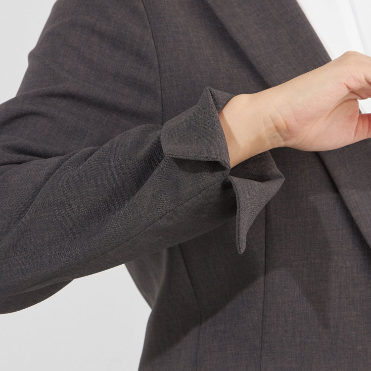 シルバーライン 【SILVER LINE】【年間】1釦シングルパンツスーツ/グレー/ウォッシャブル/Naturemier/4S SUSTAINABILITY&ECOLOGY FABRIC/※パンツ裾上げ済仕様 グレー中間