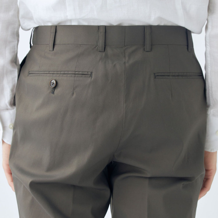 シルバーライン 【CLASSICO TAPERED】【春夏】1タックテーパードパンツ/カーキ/ウエストムーブ/ICE EFFECT/※裾上げ済仕様 黄淡色