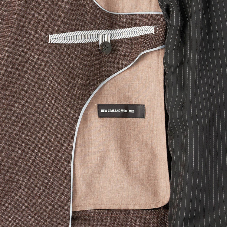 シルバーライン 【CLASSICO TAPERED】【春夏】3釦段返りシングルスーツ 2タック/ブラウン/NEW ZEALAND WOOL MIX/裾直し必要 赤濃色