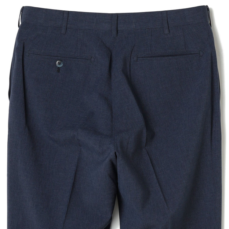 ブラックライン 【SLIM TAPERED】【春夏】0タックテーパードパンツ/カーキ×ハウンドトゥース/ウエストムーブ/4S SUSTAINABILITY&ECOLOGY FABRIC「ウォッシャブル」「ストレッチ」/※裾上げ済み仕様 紺濃色